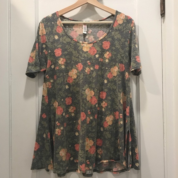 LuLaRoe Tops - Lularoe Floral Perfect Tee (Vintage Rose)